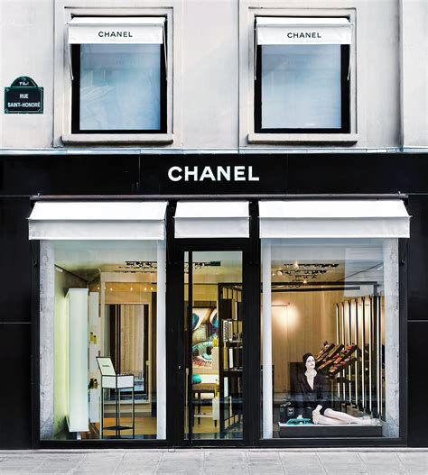 chanel shop bern|boutiques in bern italy.